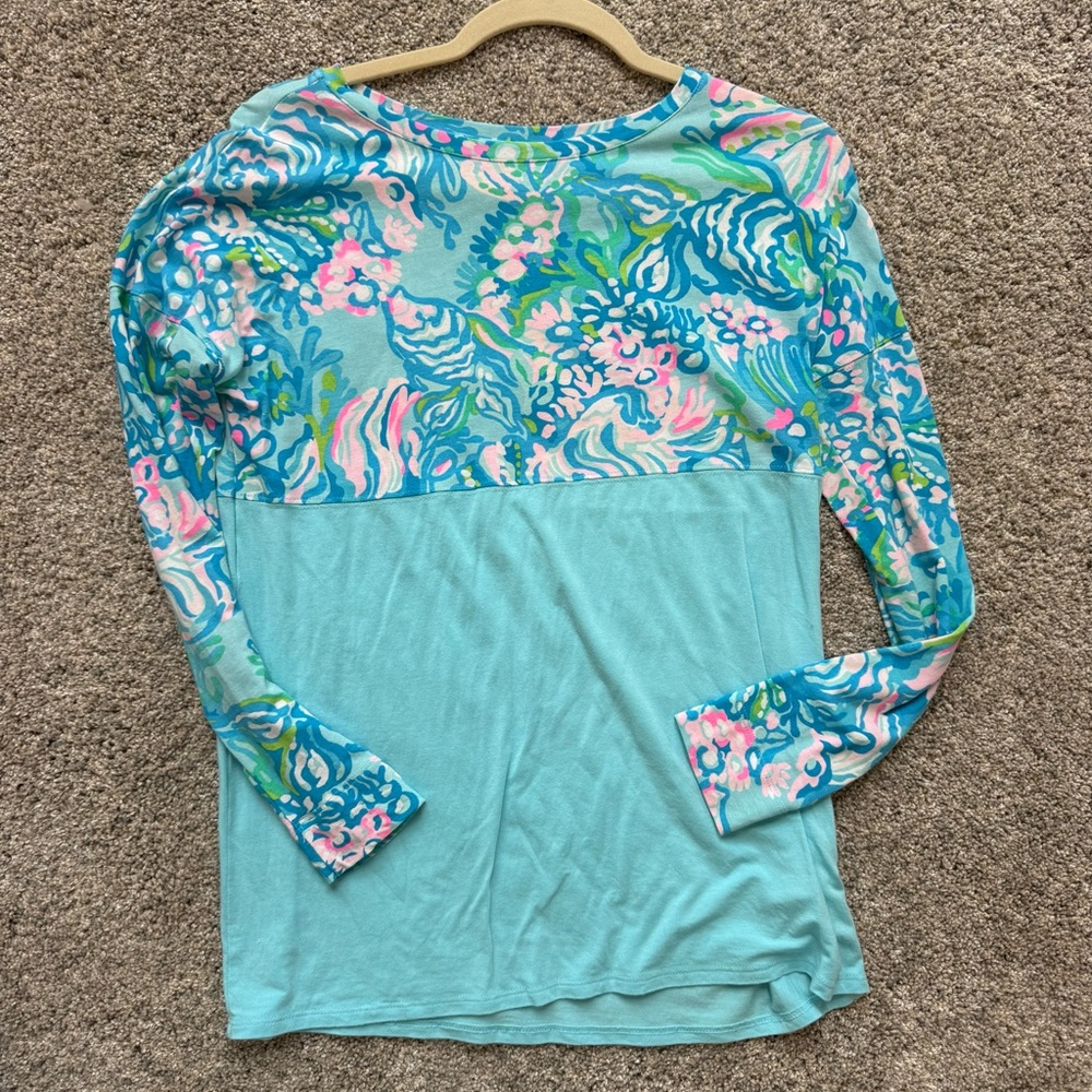 Lilly Pulitzer Finn Top XS Blue Pink Floral Long Sleeve Coastal Print